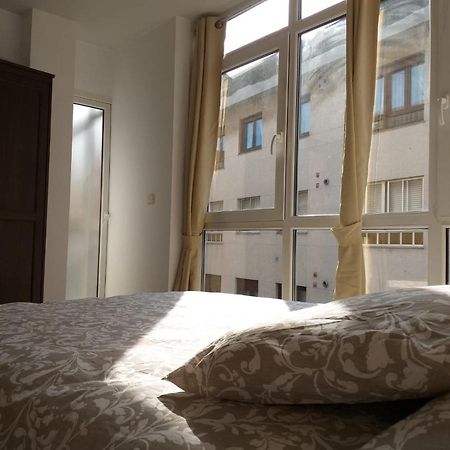 Apartamento En Рибейра Екстериор снимка